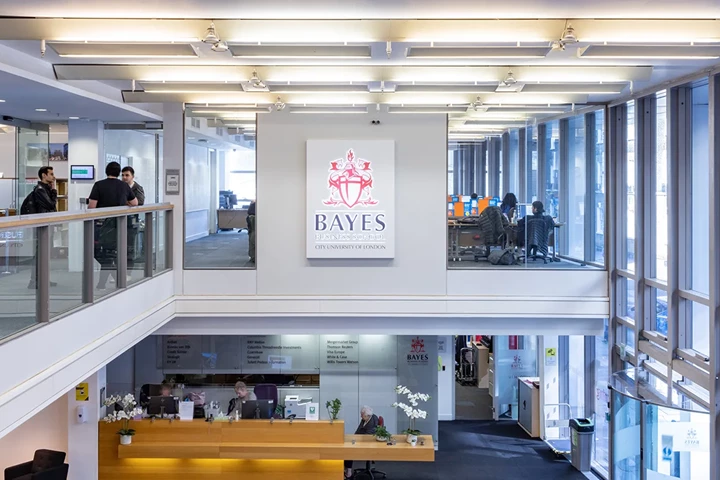 BAYES Business School Lobby (1)